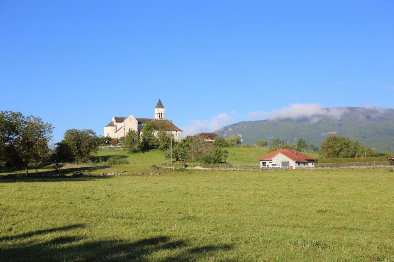 Chambres D'Hotes Des Deux Lacs Ceyzerieu Екстериор снимка